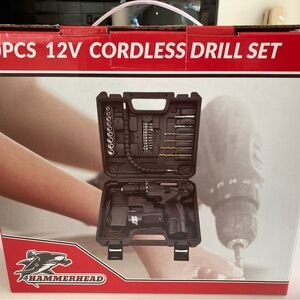 NEW Hammerhead 12V Cordless 30 Pce Drill Set With Rechargeable Battery